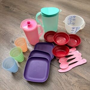 Tupperware Brand vintage kids mini playset: pitchers, cups, plates, bowls, etc.